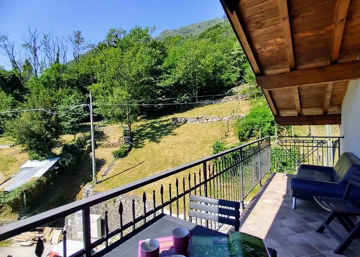 Il Castello-1 By Interhome Apartment Albonico